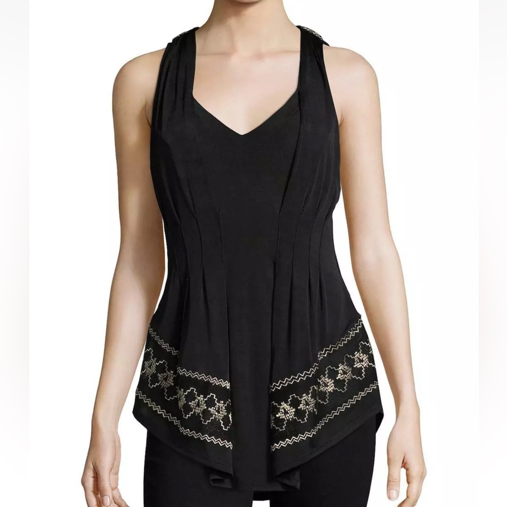 All Eyes On Me Black Embroidered V-Neck Tank Top EUC